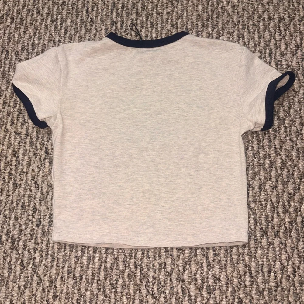 White fox crop top - Picture 3 of 3